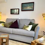 Riviera Cottage